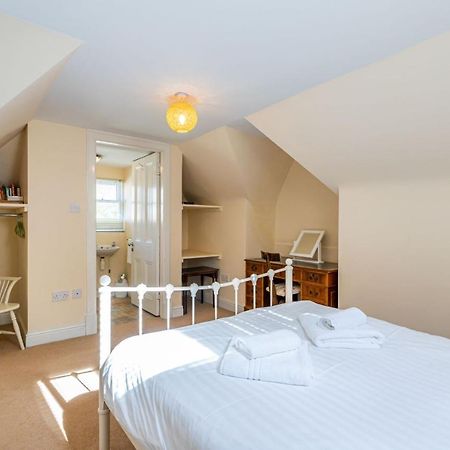 Royal Gardens Apartments Stirling Ngoại thất bức ảnh