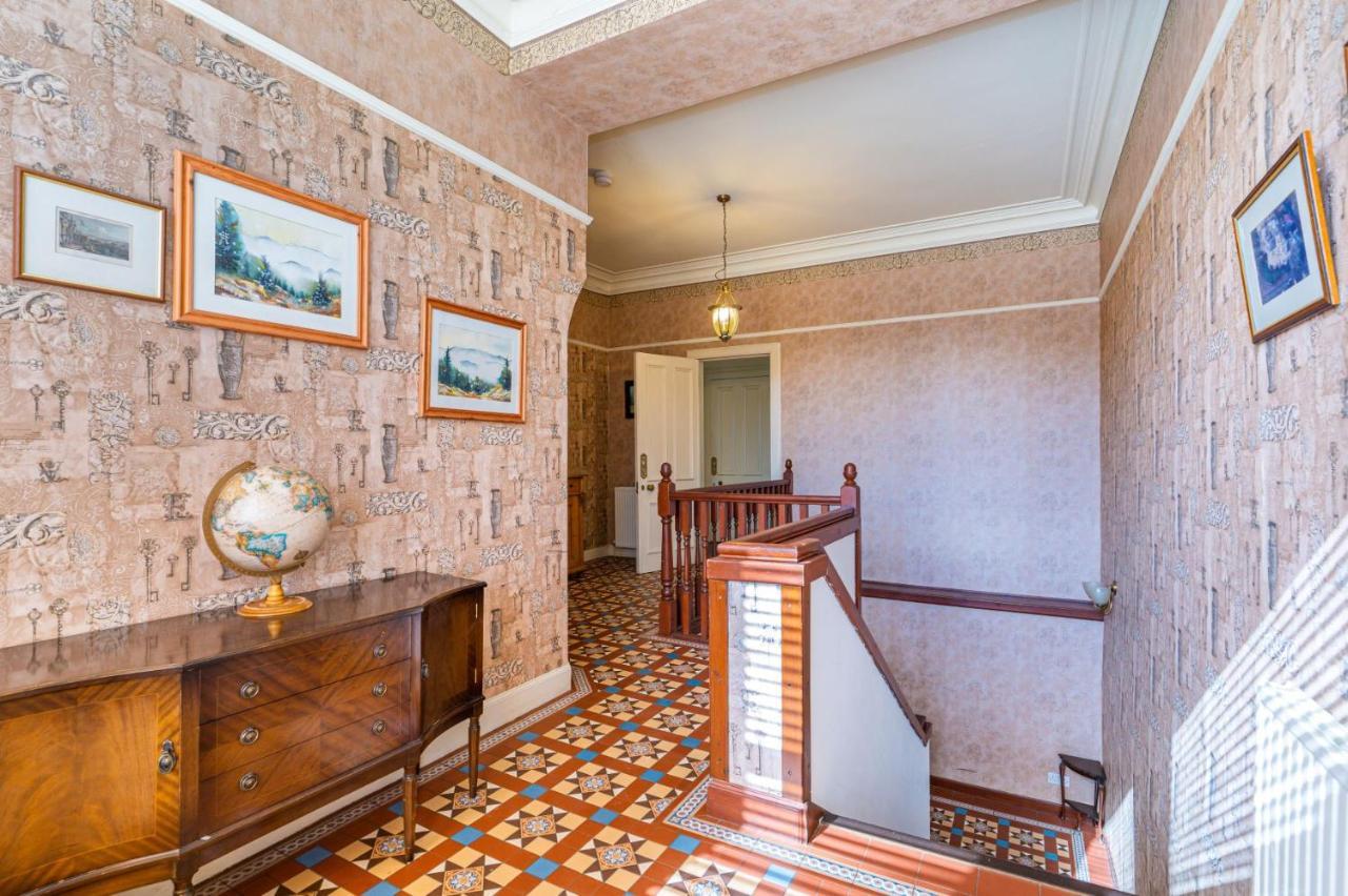 Royal Gardens Apartments Stirling Ngoại thất bức ảnh